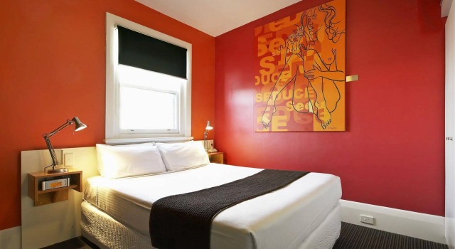 Tolarno Hotel, Book Hotel  
