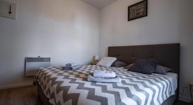 Martina - Large and Comfortable Apartments - A1 Julia, Забронировать Апартаменты/квартира Муртер 