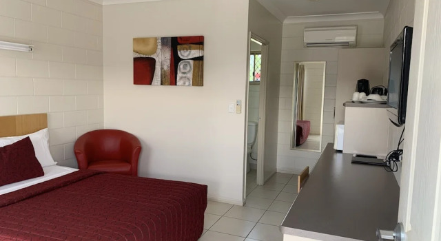 Collinsville Motel, 预订 汽车旅馆 柯林斯维尔 昆士兰