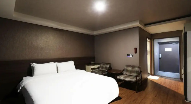 Номер Standard Cheongju The Mark Hotel