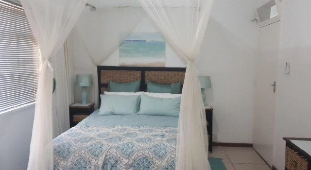 Umtamvuna View Cabanas, Забронировать Отель Порт-Эдвард Wild Coast