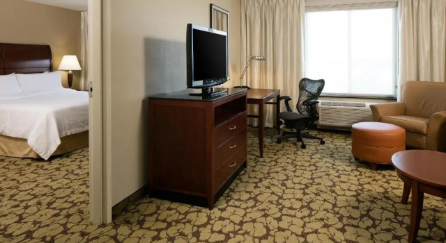 Номер Standard Hilton Garden Inn Omaha West