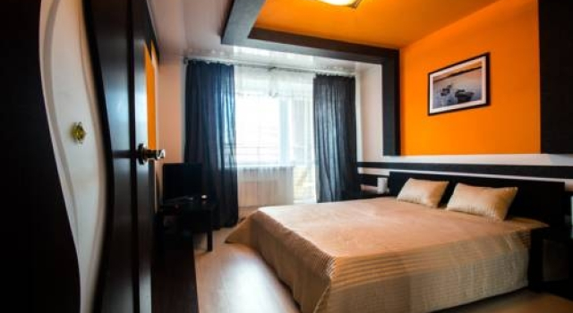 Apartments in Center of Yekaterinburg, Забронировать Апартаменты/квартира Отели Городского округа Екатеринбурга - Северный управленческий округ с парковкой, Парковка