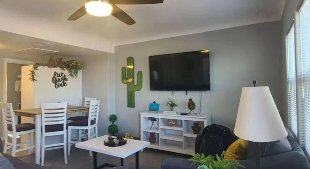 Апартаменты Charming Apt Downtown Phoenix Historic Patio
