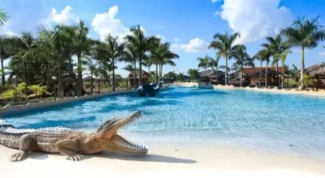 Cool Waves Ranch and Water Park Resort, Забронировать Курортный отель Булакан Лусон