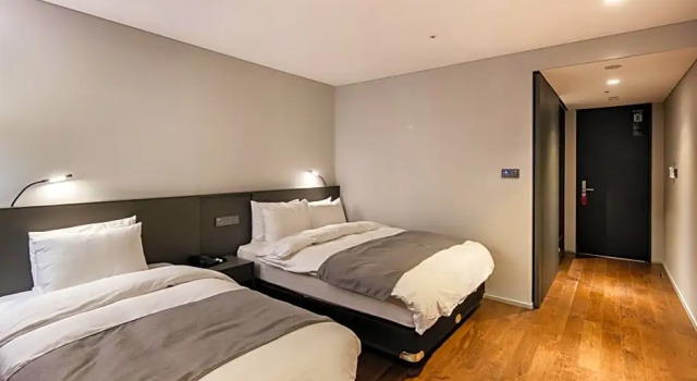 Номер Deluxe WesternLife Hotel