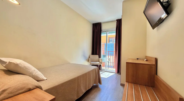 Двухместный номер Standard с балконом Hotel Celymar