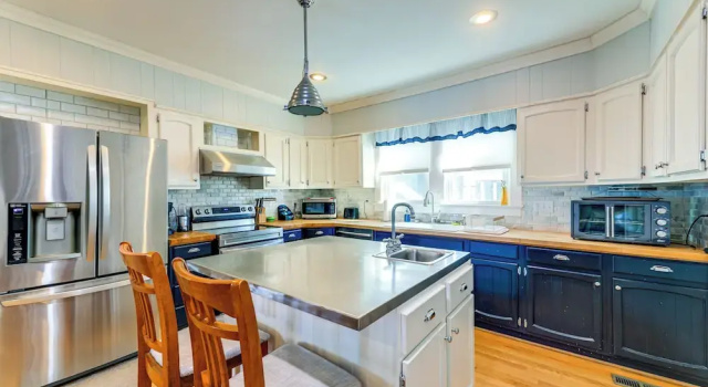 Коттедж 1 Mi to Historic District! Family Home in New Bern