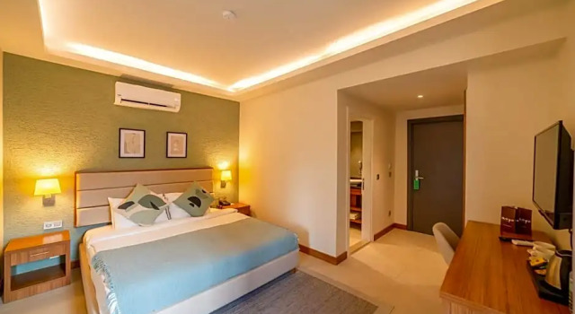 Номер Standard Moyo Beach Hotel