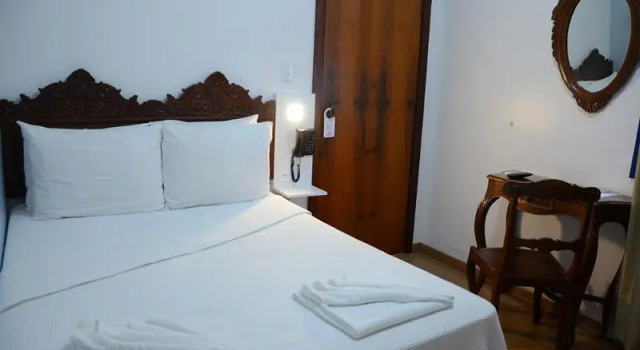 Одноместный номер Standard Hotel Lenheiros