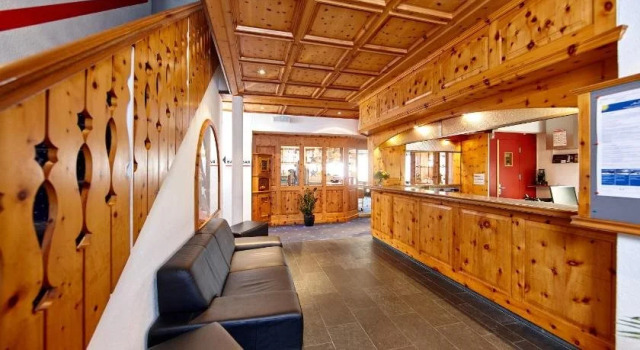 Basic Hotel, Book Hotel Arosa Grisons