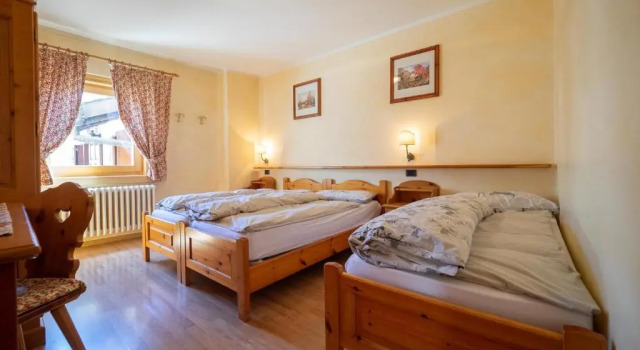 Maison Ostaria MyHolidayLivigno, Забронировать Шале Виллы Ливиньо, рядом с Кресельный подъёмник Кампо Сквола (нижняя станция), Вилла