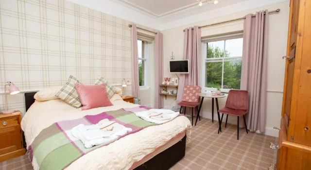 Chrialdon House, Book Hotel Beauly Højlandet