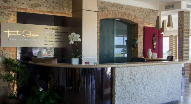 UNA HOTELS Tenuta Contessa Farm & SPA Cosenza, Book Farm Stay Lattarico Calabria