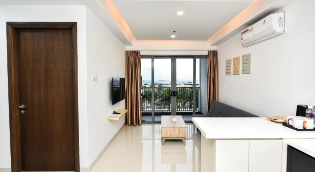 LOVINA 6-12 at Harbour Bay Residences