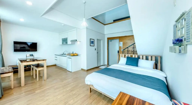 Студия Дуплекс Jeju Aurum