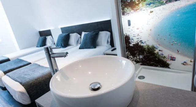 Трёхместный номер Standard Hostal Ribas