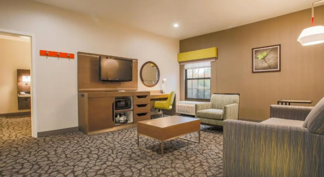Люкс c 1 комнатой Hampton Inn Prescott