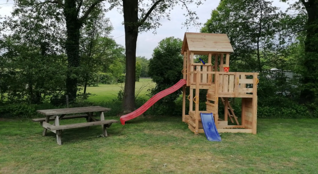 Camping 't Bosch, Varaa Leirintäalue Telttailu ja glamping kohteessa Gelderland, Leirintäalue