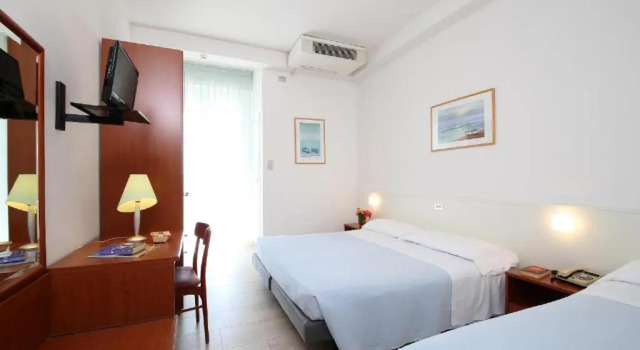Двухместный номер Standard с частичным видом на море Hotel Caravel