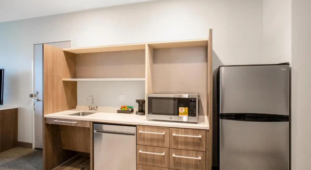 Четырёхместный люкс Home2 Suites By Hilton Carlsbad, Ca