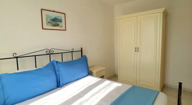 Appartamento Acton - primo piano, Buchen Sie Ferienwohnung Hotels in Ugento mit Parkplatz, Parkplätze
