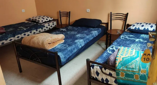 mirana mayotte hostel 47, Rezerwuj Hostel Tanie hotele w Ghardaia