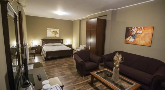 Vienni, Book Hotel  