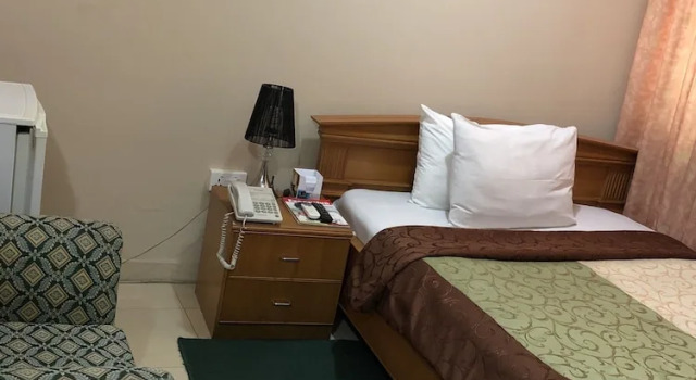 Номер Standard Eastgate Hotel