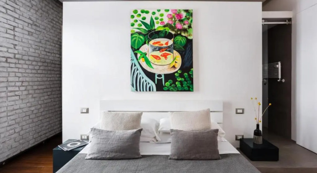 Stellar Design 2BR Loft next to Navigli & Duomo, Забронировать Бутик-отель Навильи Милан, рядом с Станция метро Duomo