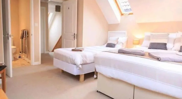 Standard Kolmen hengen huone Cleeves Cottage