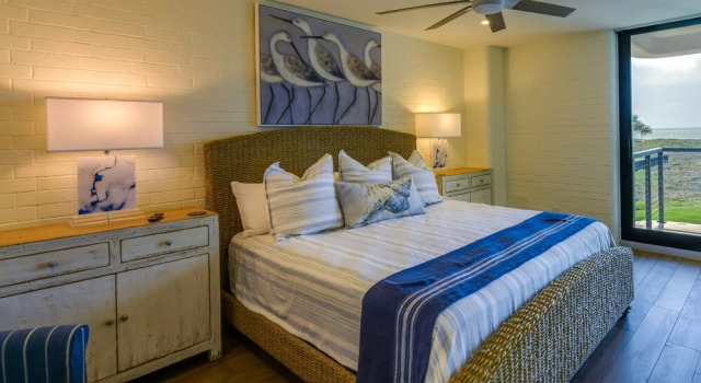 Апартаменты с 3 комнатами с балконом Port Aransas Vacation Rental w/ Pools - Near Beach