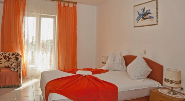 Apartments Zderic 735