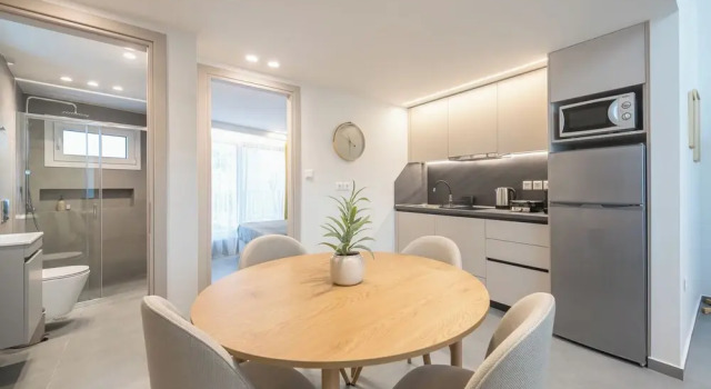 Апартаменты Athens Secluded Apartments