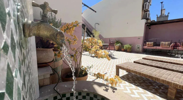 Riad Dezayn, Varaa Hotelli Fès Fes-Meknes