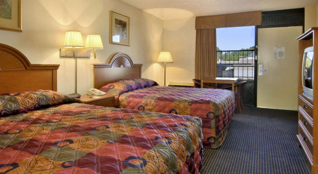 Двухместный номер Standard Williamsburg Suites