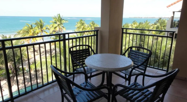 One-bedroom Oceanfront Villa at Rio Mar, Book Villa Rio Grande Puerto Rico