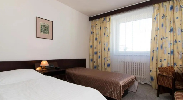 Трёхместный номер Standard Hotel Merkur - Jablonec nad Nisou