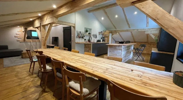 Chalet in Mayrhofen near Ski Slopes, Забронировать Шале Виллы Майрхофен, Вилла