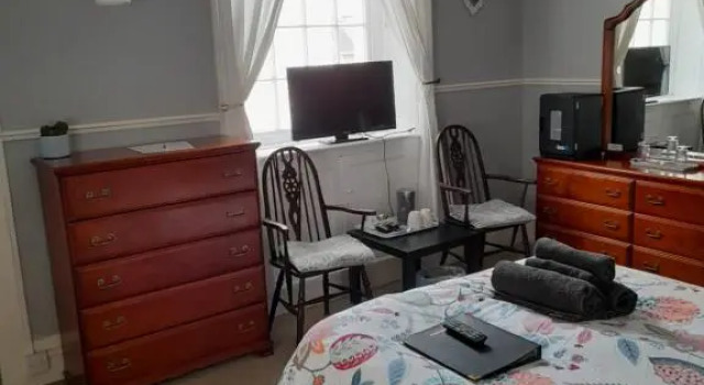 Двухместный номер Standard Цокольный этаж Valentine Guest House