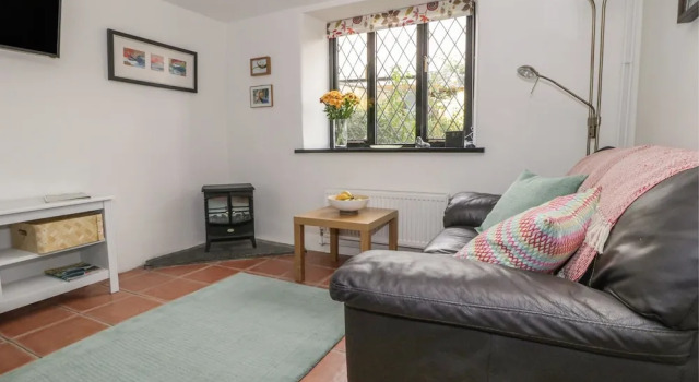 Barn Court Cottage, Varaa Lomakoti Mökit kohteessa Merseyside, Mökki