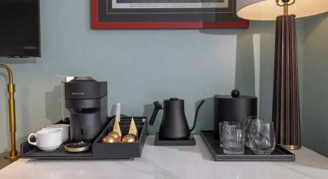 Номер Standard The Laurel Hotel