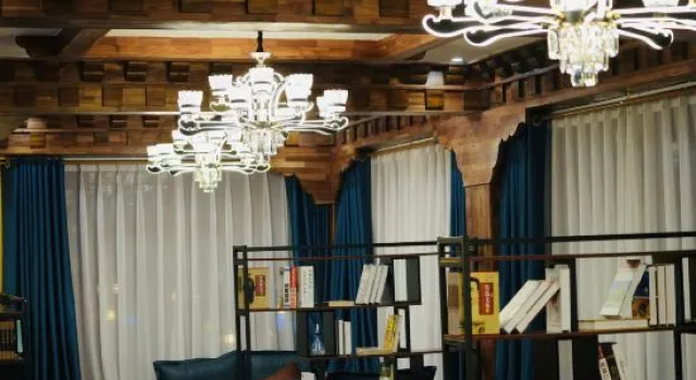 Bangxi Jici Style Hotel Litang, Varaa Hotelli Litang Sichuan