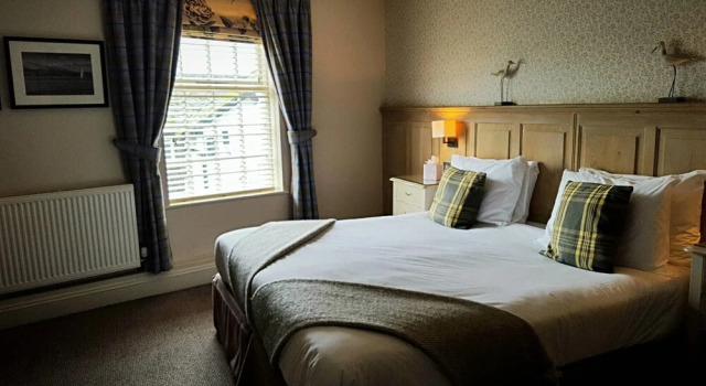 Queens Head Inn & Restaurant, Забронировать Отель Хоуксхед Western Lake District