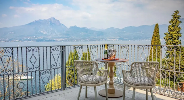 Полулюкс Deluxe Hotel Villa Leopardi 4S