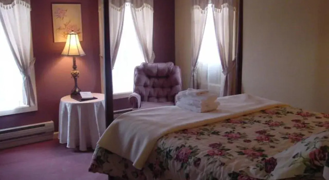 The Pines Inn, Book Hotel SPA-hoteller i Whiteface Mountain, SPA