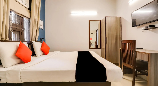CAPITAL O71756 Hotel Silver Arrow