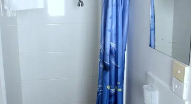 Кровать в общем номере (женский номер) The Jack Backpackers