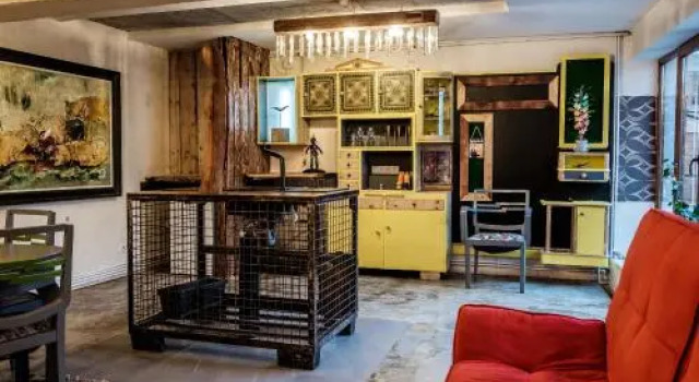 Apartament Art Cluj, Забронировать Апартаменты/квартира Недорогие отели Клуж-Напока, рядом с The Art Museum of Cluj-Napoca, недорого