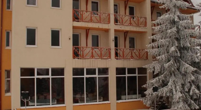 Pensiunea Cabana Art, Забронировать Отель Арьешени Arieseni-Albac